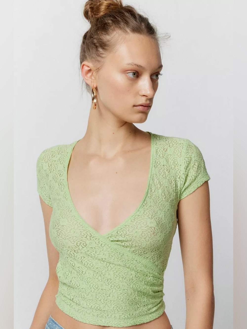 Urban Outfitters Kimchi Blue Lumi Lace Wrap Top V-Neck Short Sleeve Green Large